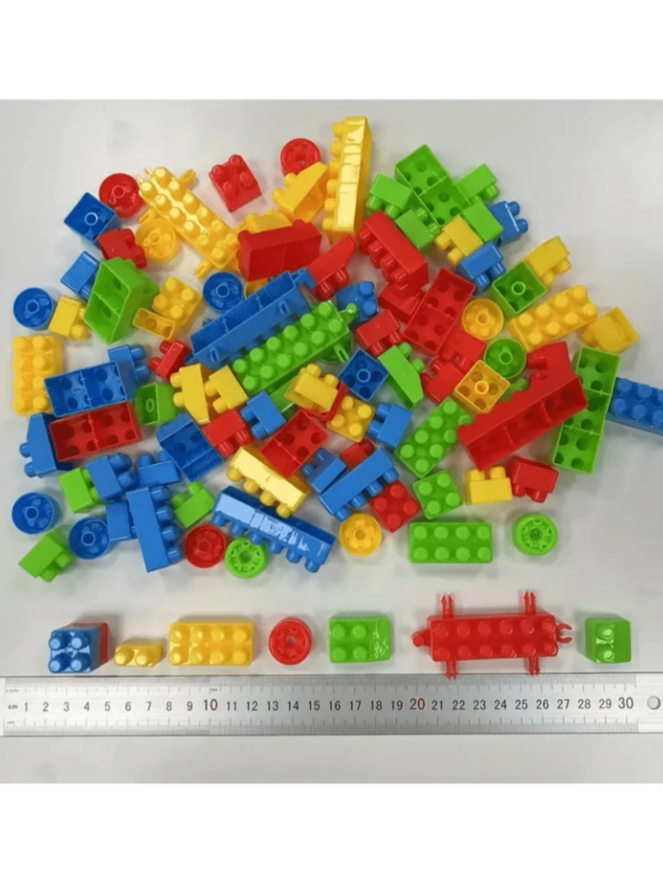 For early childhood education and puzzle kindergarten gifts, 100, 150, 300, 440, and 520 pieces of DlY assembly and insertion of small and medium-sized toys